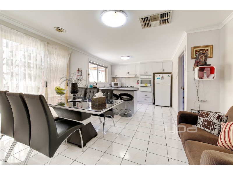 45 Bradman Drive, Meadow Heights VIC 3048