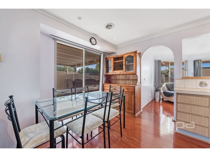 13 Katnook Court, Meadow Heights VIC 3048