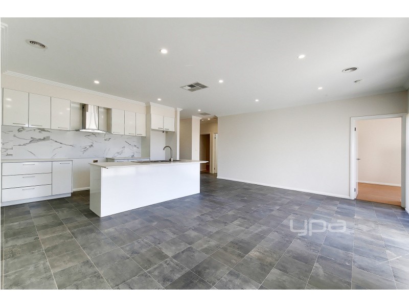 9 Colwood Way, Mickleham VIC 3064