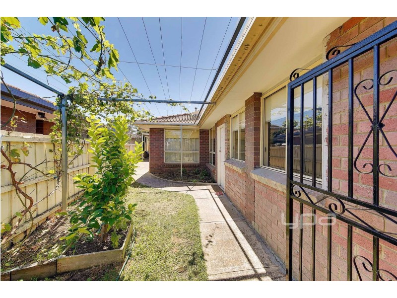 5B Lovat Court, Coolaroo VIC 3048