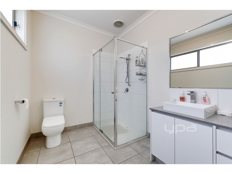 7 Violet Place, Craigieburn VIC 3064