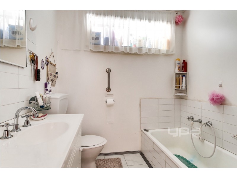 81 Almurta Avenue, Coolaroo VIC 3048