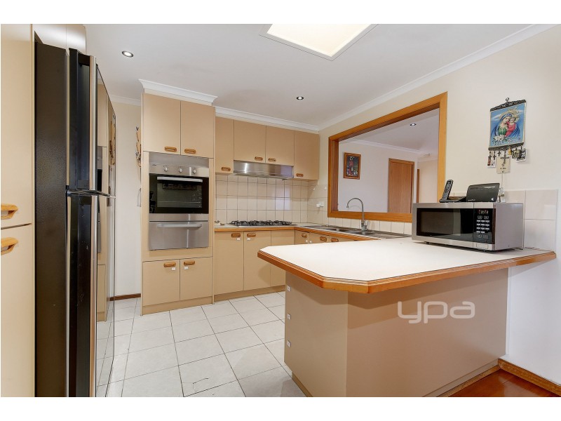 40 Fuschia Place, Meadow Heights VIC 3048