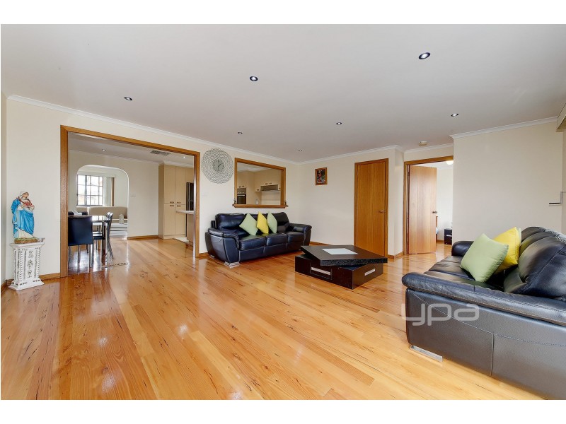 40 Fuschia Place, Meadow Heights VIC 3048