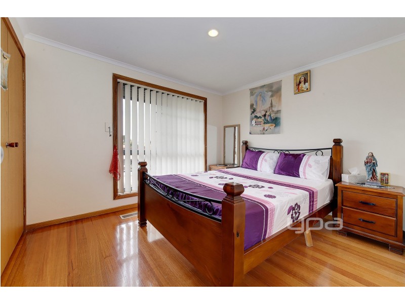 40 Fuschia Place, Meadow Heights VIC 3048
