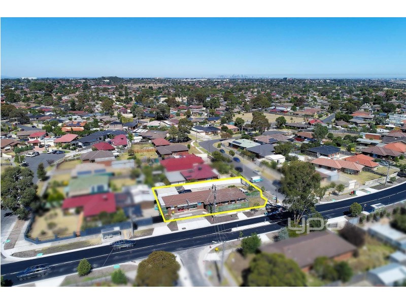 64 Malmsbury Drive, Meadow Heights VIC 3048