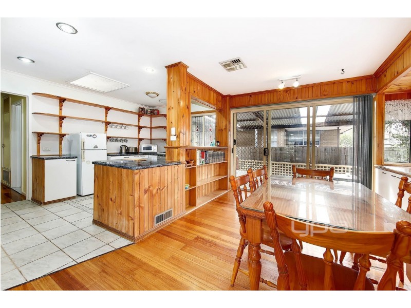 13 Marcus Crescent, Coolaroo VIC 3048