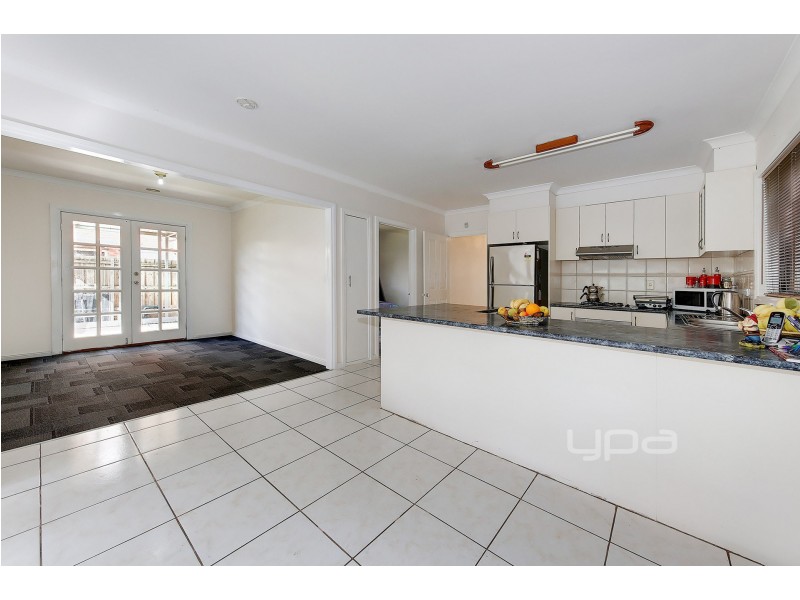 36 Sandover Drive, Roxburgh Park VIC 3064