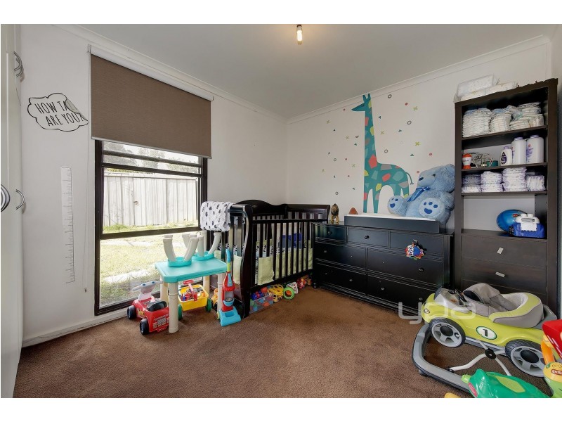 10 Midas Court, Meadow Heights VIC 3048