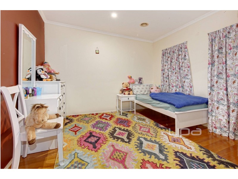 5 Welsh Court, Roxburgh Park VIC 3064