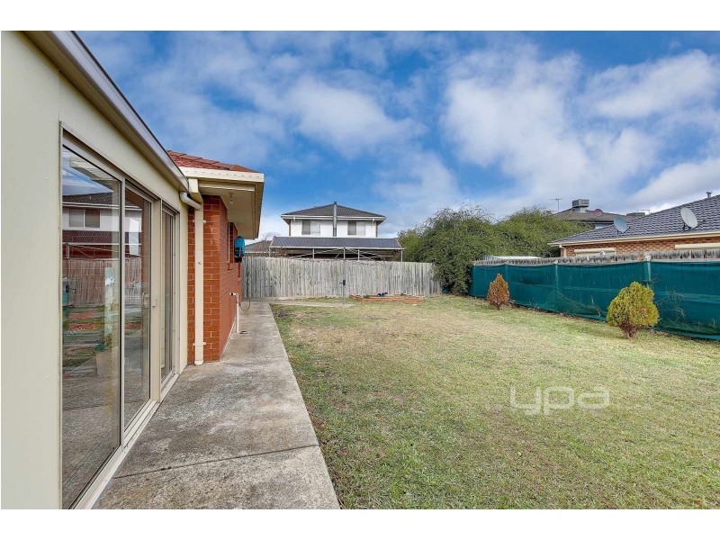 3 Honeysuckle Court, Meadow Heights VIC 3048