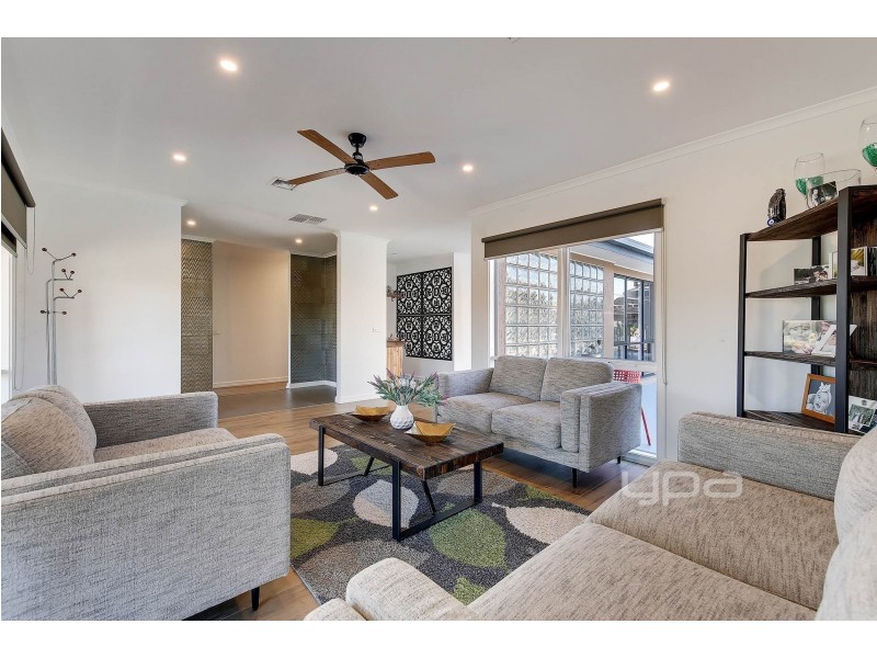 171 Greenvale Drive, Greenvale VIC 3059