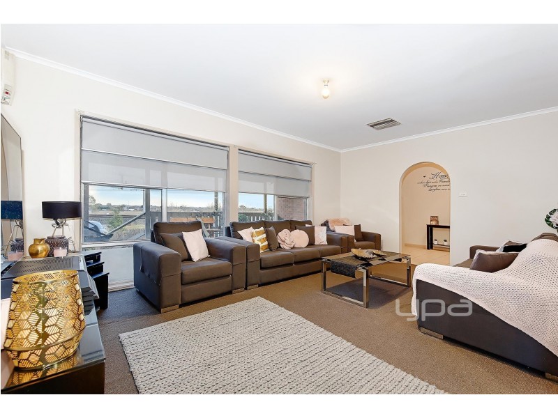 230 Railway Crescent, Dallas VIC 3047