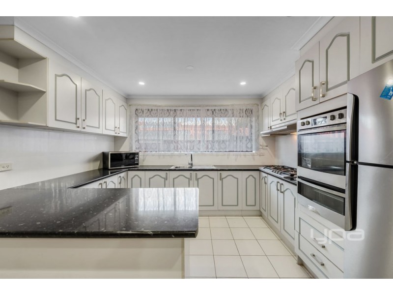 43 Fuschia Place, Meadow Heights VIC 3048