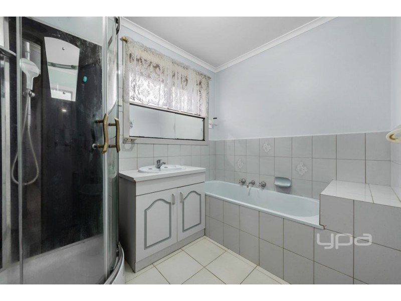 43 Fuschia Place, Meadow Heights VIC 3048