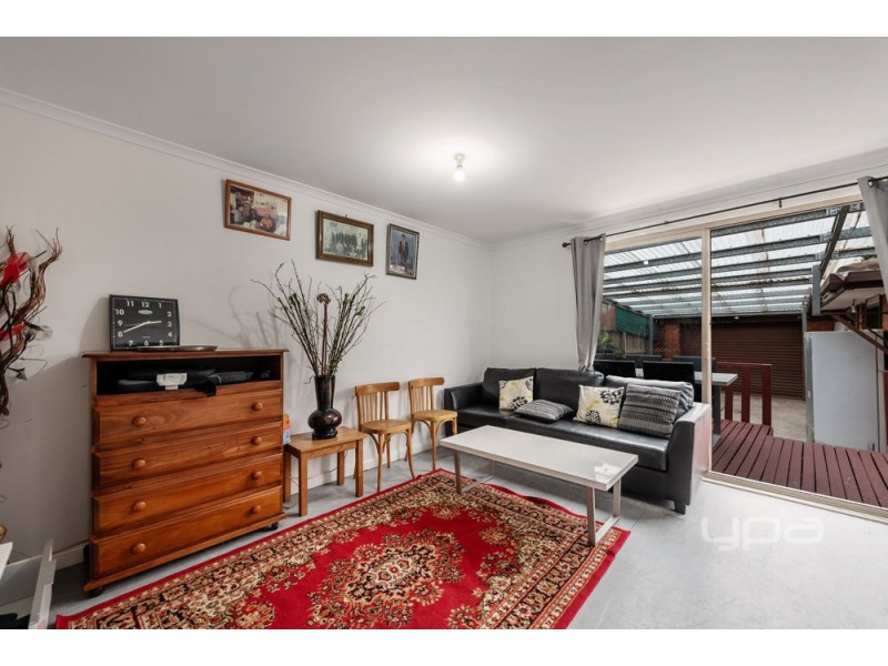 43 Fuschia Place, Meadow Heights VIC 3048