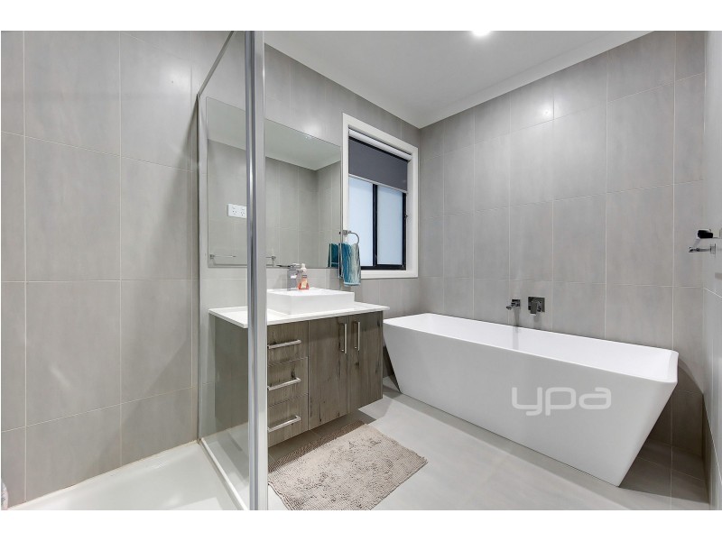 97 Lemonwood Drive, Greenvale VIC 3059