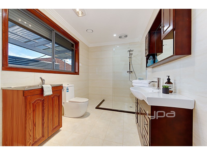25 Stewart Grove, Campbellfield VIC 3061
