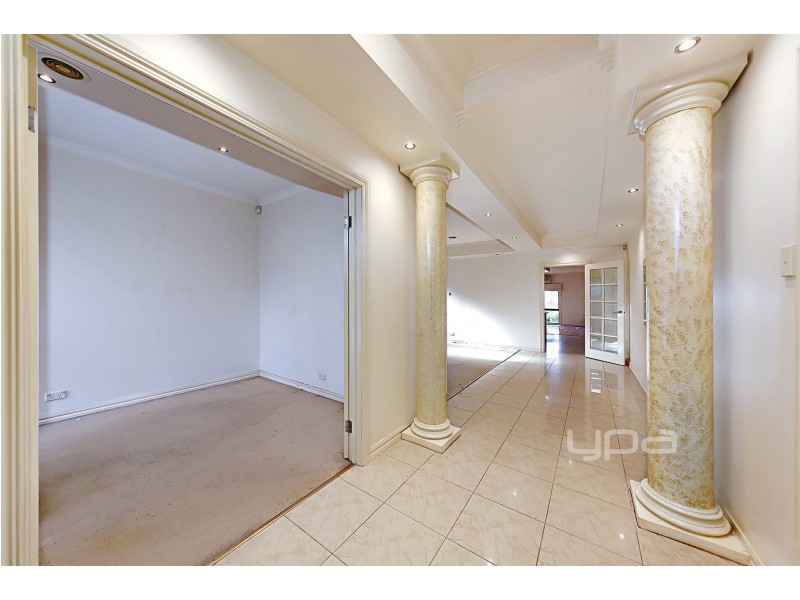 4 Wisla Circuit, Roxburgh Park VIC 3064