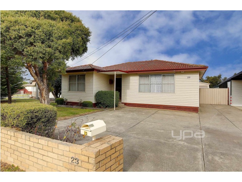 23 Guildford Avenue, Coolaroo VIC 3048