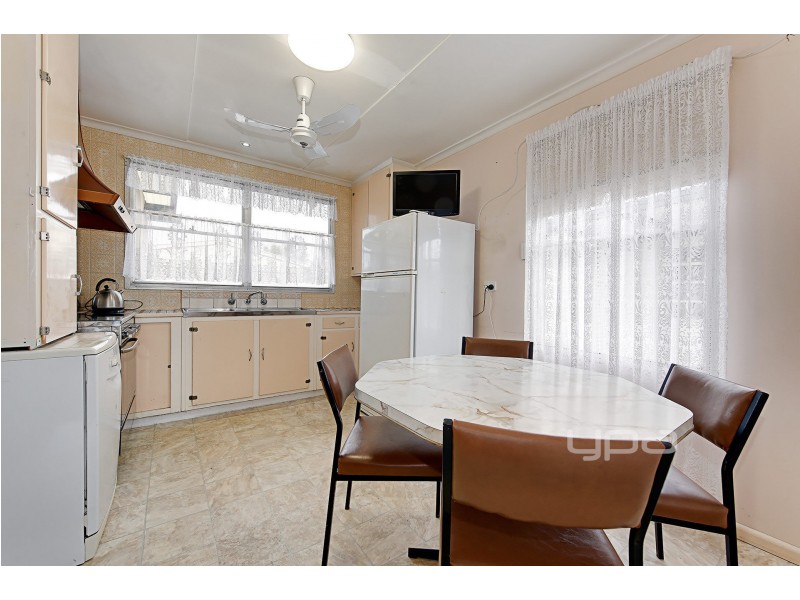 23 Guildford Avenue, Coolaroo VIC 3048