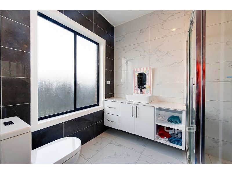 12 Recreation Street, Roxburgh Park VIC 3064