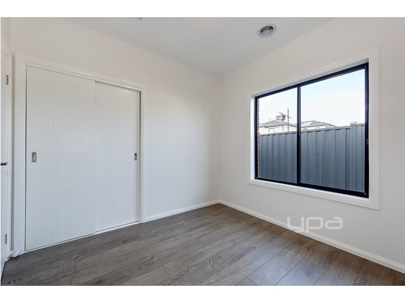 12 Recreation Street, Roxburgh Park VIC 3064