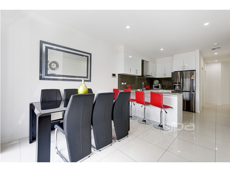 6 Style Way, Craigieburn VIC 3064
