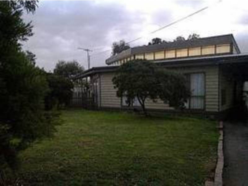 11 Morris Court, Meadow Heights VIC 3048