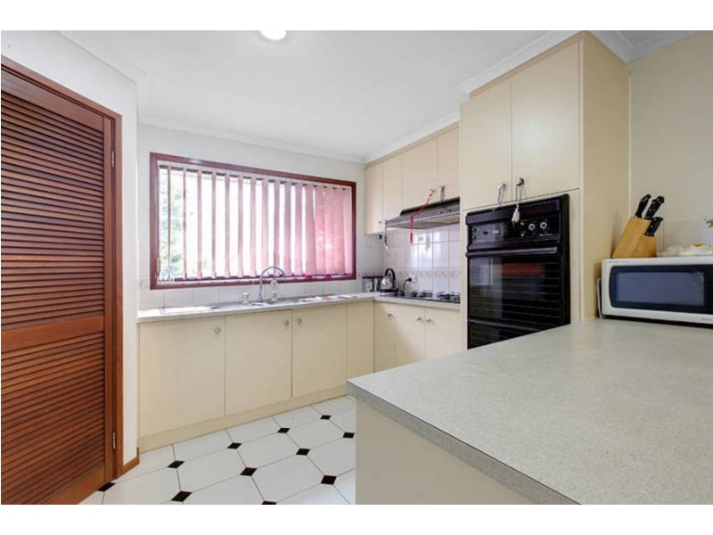 5 Dillwynia Place, Meadow Heights VIC 3048