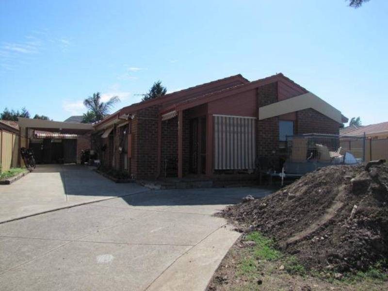 13 Thistle Court, Meadow Heights VIC 3048