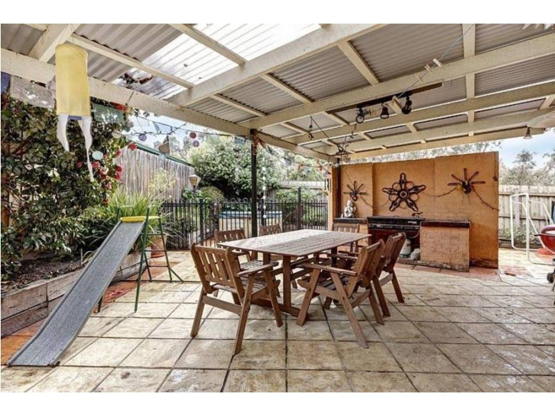 30 Alec Crescent, Fawkner VIC 3060