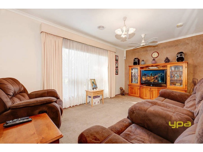 23 Bronco Court, Meadow Heights VIC 3048