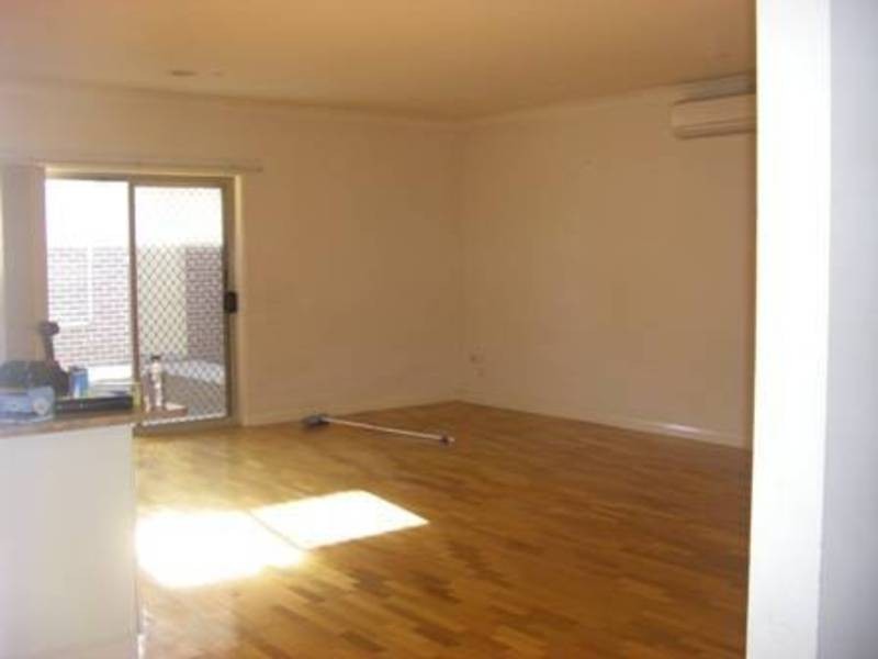 22 Brookvale Court, Roxburgh Park VIC 3064