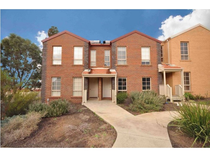 14/67 RAVENHILL BLVD, Roxburgh Park VIC 3064