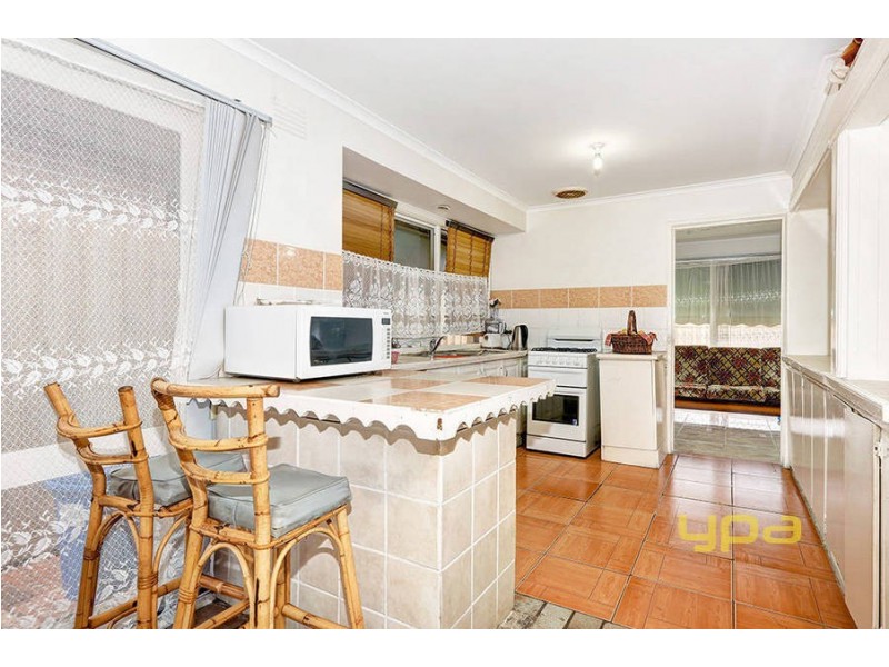 1 Telford Court, Meadow Heights VIC 3048