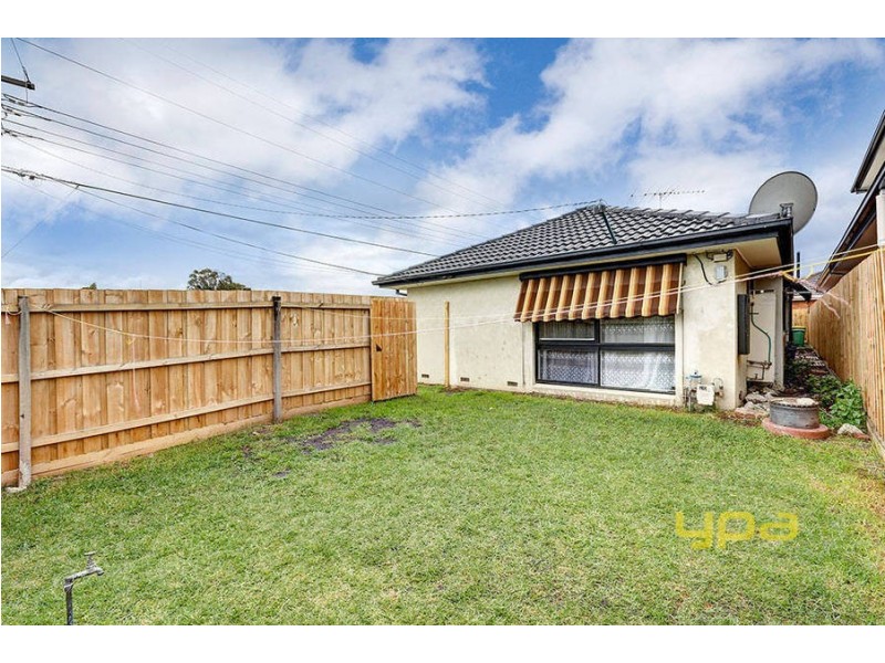 1 Telford Court, Meadow Heights VIC 3048