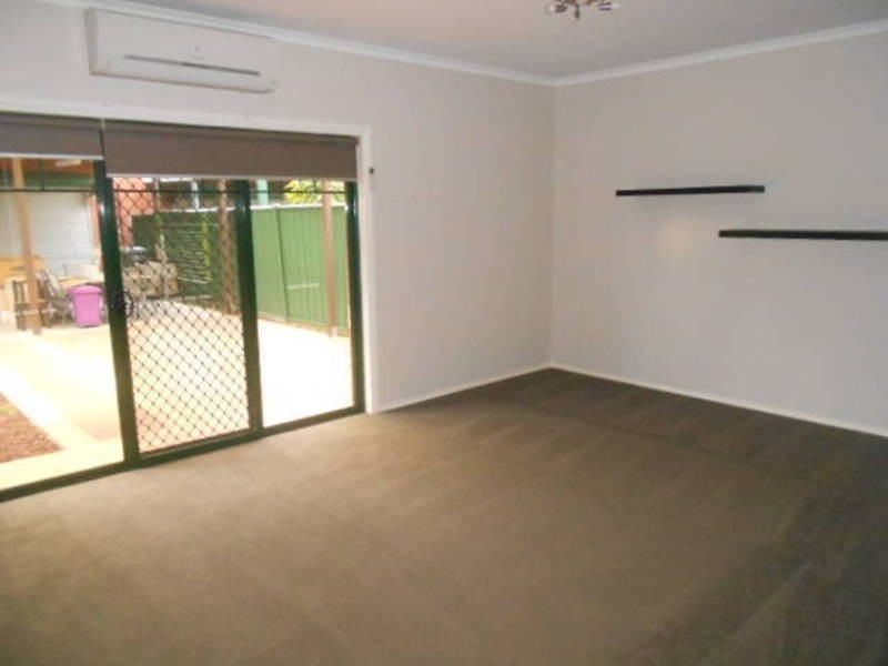 5 Franklin Avenue, Roxburgh Park VIC 3064