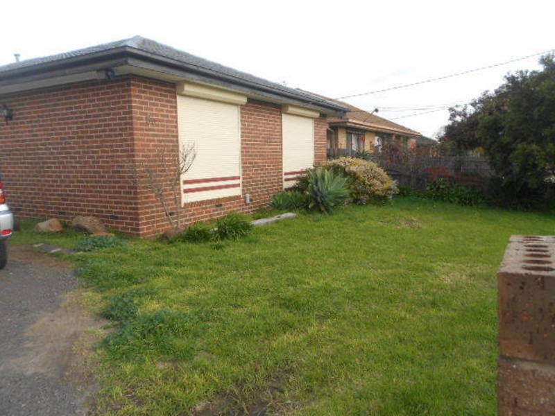 1/86 Malmsbury Drive, Meadow Heights VIC 3048