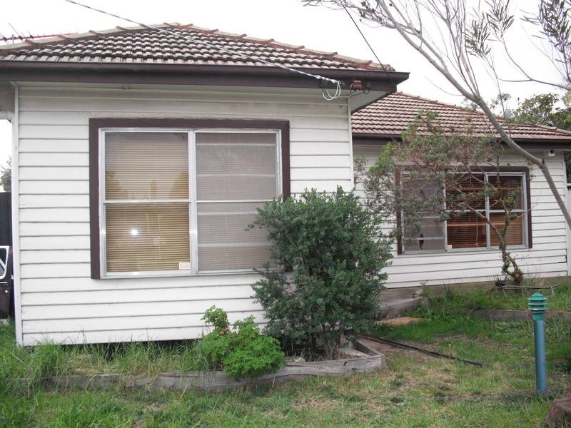 2 Donald Street, Hadfield VIC 3046