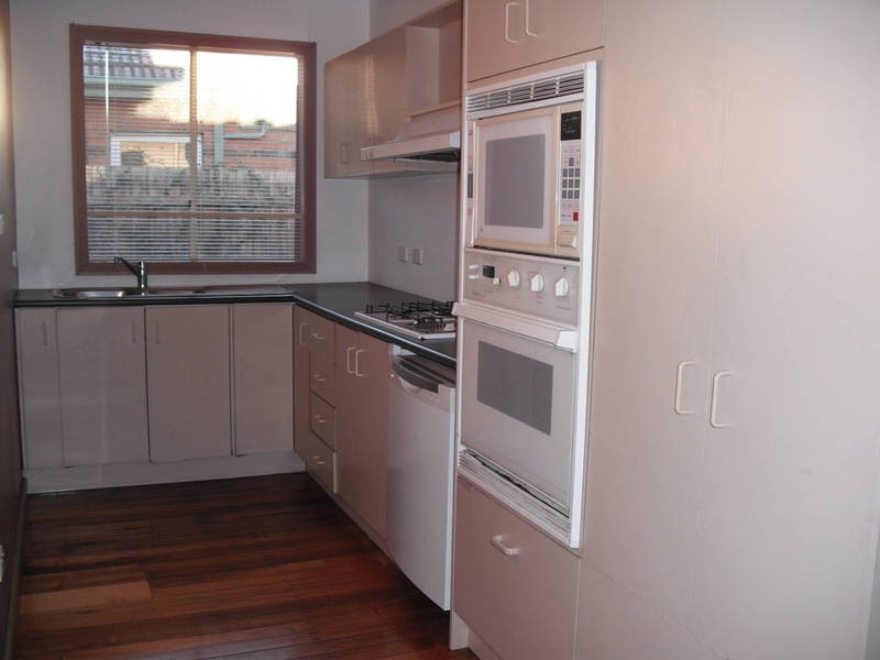 2 Donald Street, Hadfield VIC 3046