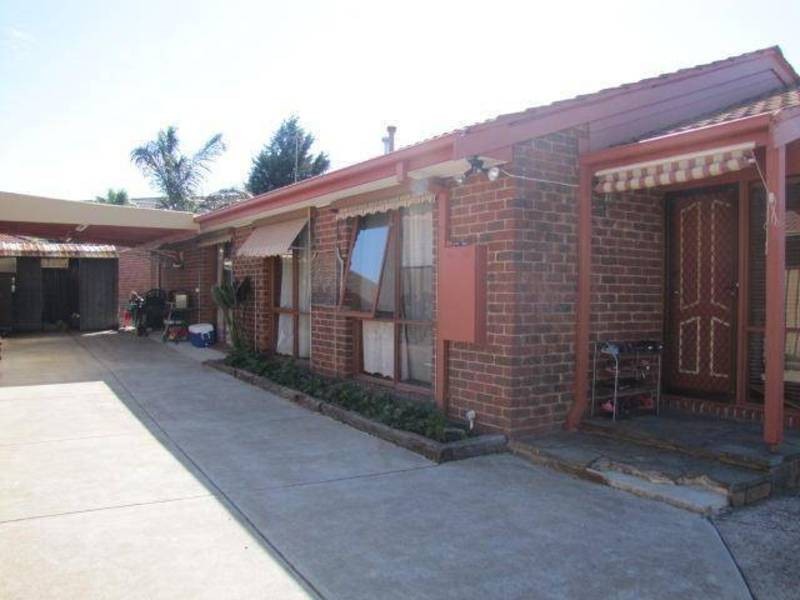 13 THISTLE COURT, Meadow Heights VIC 3048