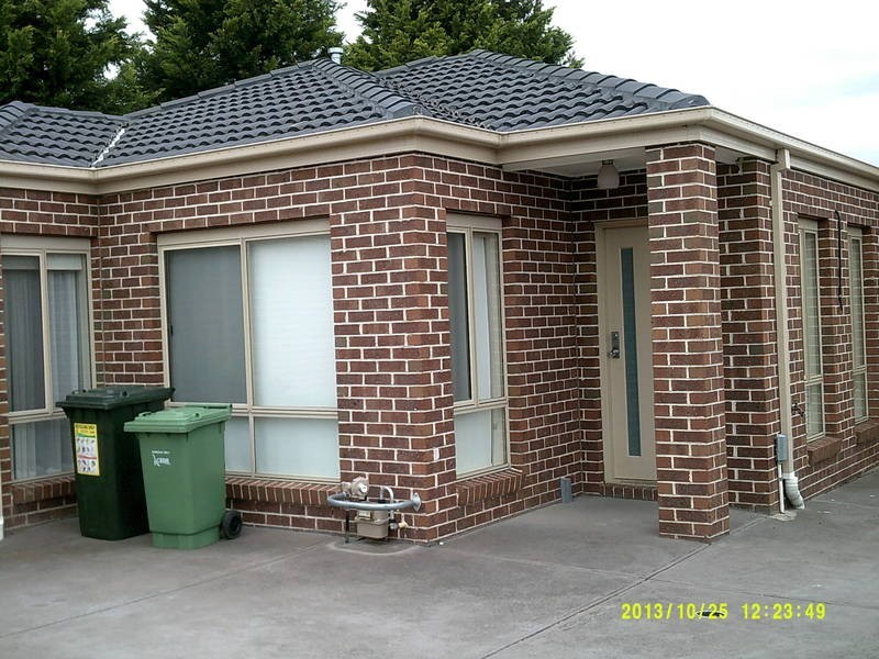 2/14 COORONG COURT, Meadow Heights VIC 3048