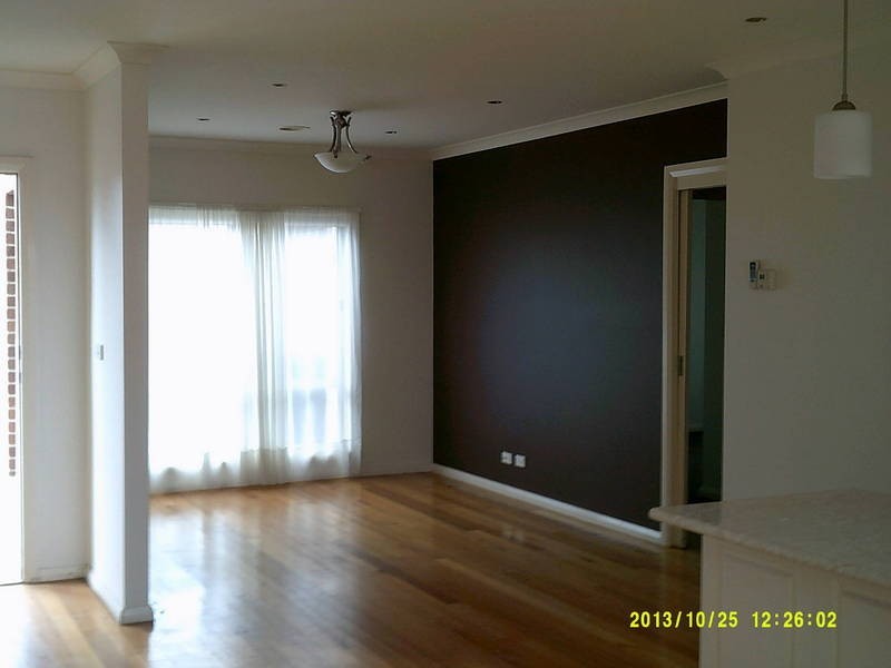 2/14 COORONG COURT, Meadow Heights VIC 3048