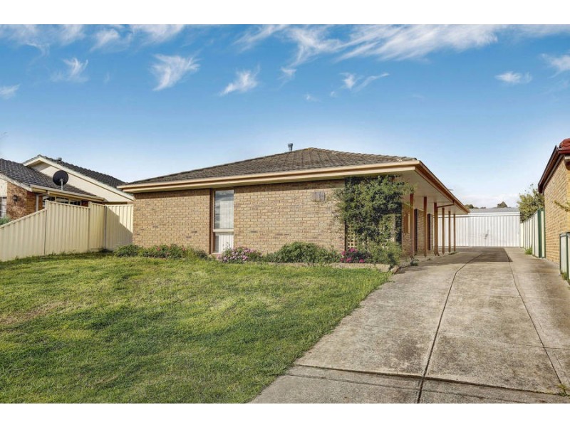 10 DUTTON COURT, Meadow Heights VIC 3048