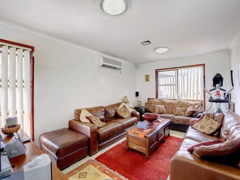 46 Rokewood Crescent, Meadow Heights VIC 3048