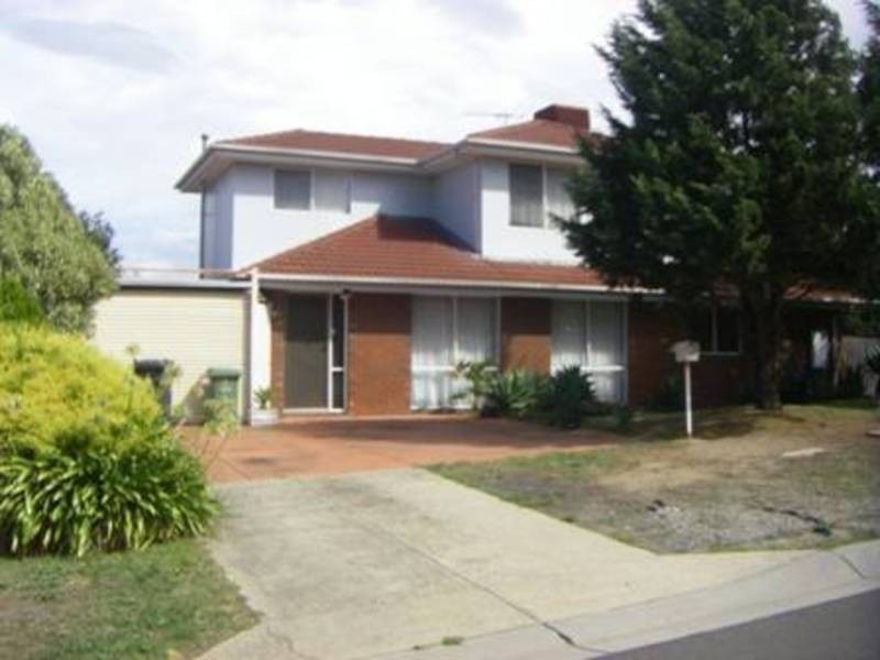 27 Fuschia Place, Meadow Heights VIC 3048