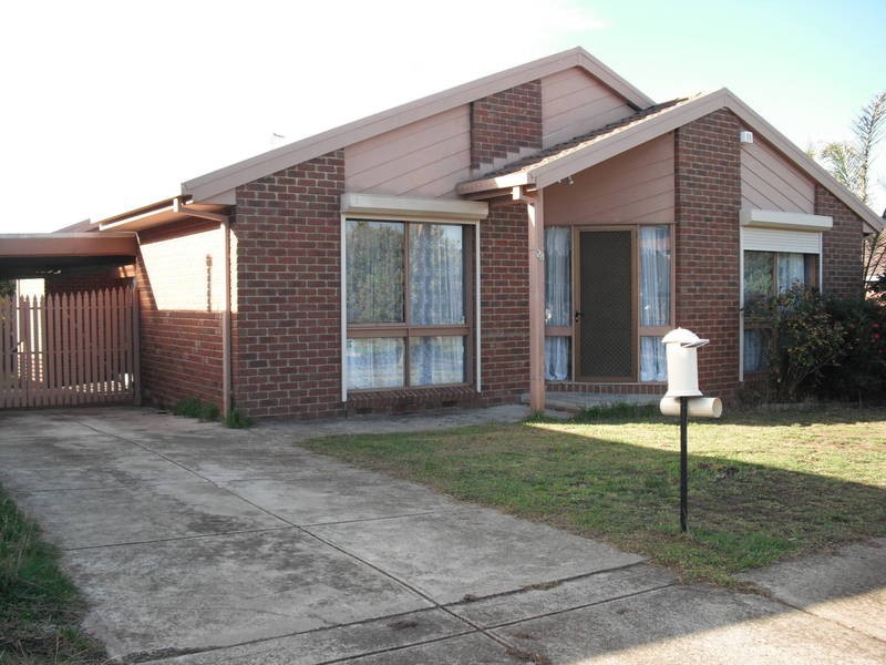 28 FUSCHIA PLACE, Meadow Heights VIC 3048