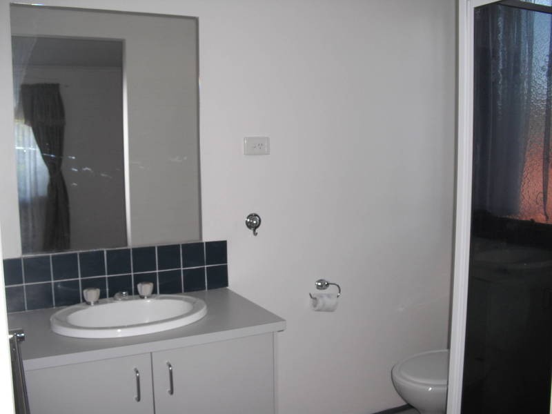 28 FUSCHIA PLACE, Meadow Heights VIC 3048