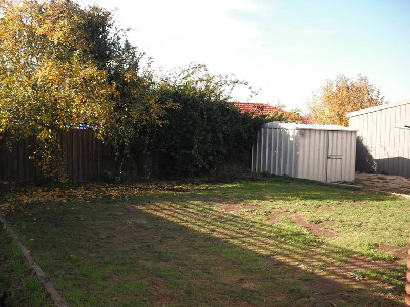 28 FUSCHIA PLACE, Meadow Heights VIC 3048